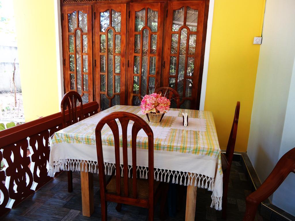 Sigiri Sithru Home Stay สิกิริยา ภายนอก รูปภาพ