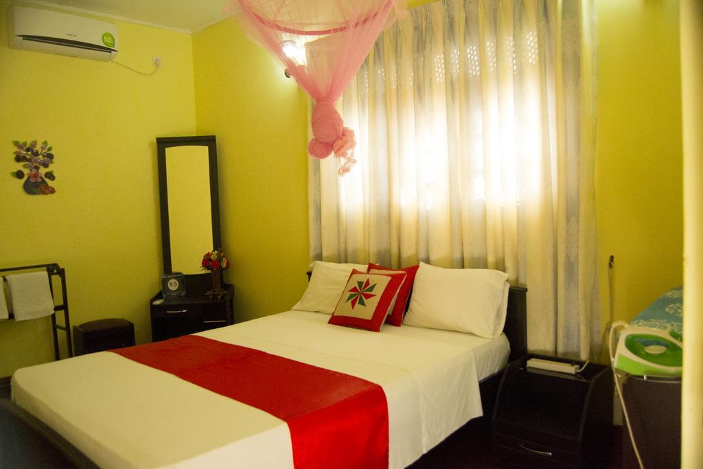 Sigiri Sithru Home Stay สิกิริยา ภายนอก รูปภาพ